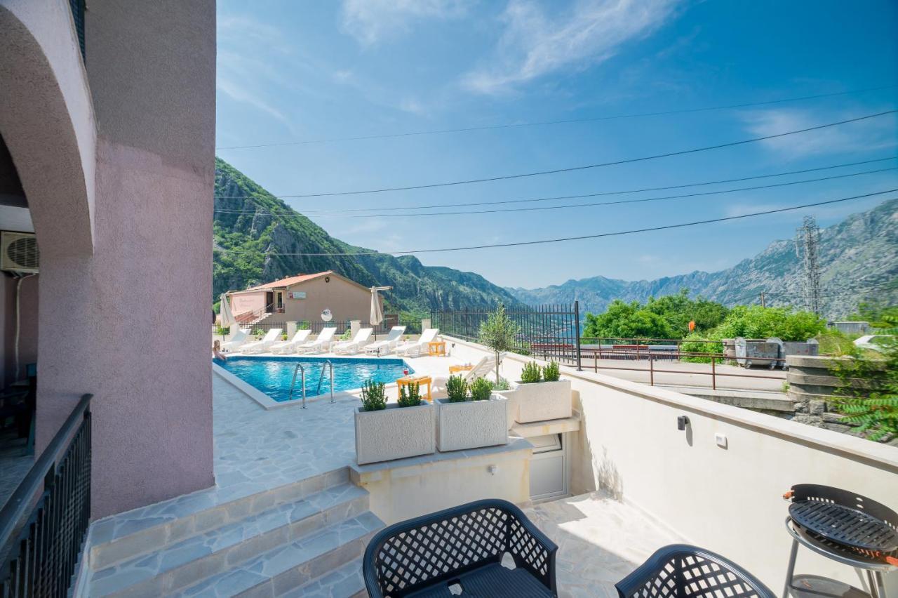 Apartamento Boka Bay Kotor Exterior foto