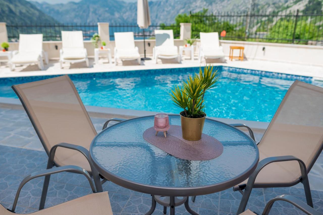 Apartamento Boka Bay Kotor Exterior foto